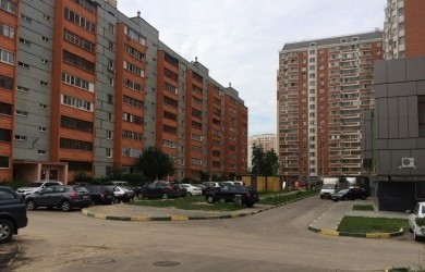 ГАИ Бобруйска инициировала мероприятия по выявлению транспортных средств, нарушающих правила парковки