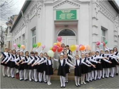 Объявлен прием учащихся в детскую школу искусств № 1 имени Е.К.Тикоцкого г.Бобруйска