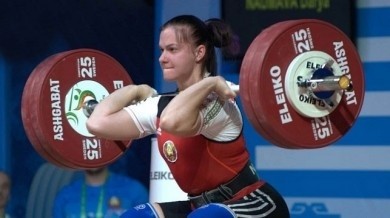Бобруйчанка Дарья Наумова завоевала золото ЧЕ по тяжелой атлетике в Батуми