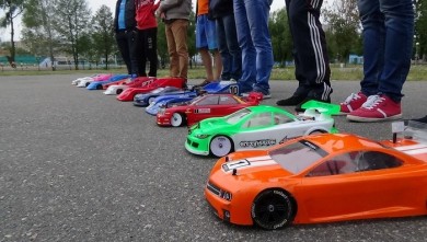 Технический отдел ГУО «Центр творчества детей и молодежи г. Бобруйска» приглашает в увлекательный мир автомодельного спорта