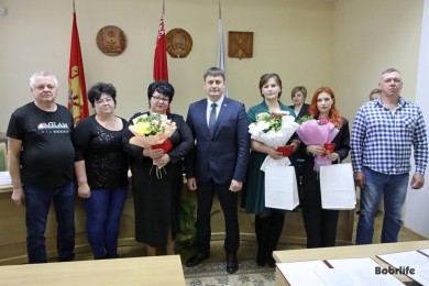 Орденом Матери награждены три жительницы Ленинского района