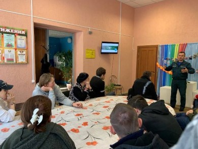 В отделении социальной реабилитации, абилитации инвалидов прошла встреча с инспектором Бобруйского ГРОЧС