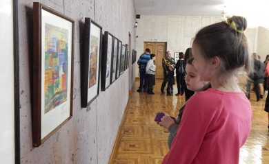 Юные художники  презентовали выставочный проект, посвященный 30-летию аварии на ЧАЭС и Году культуры в Беларуси