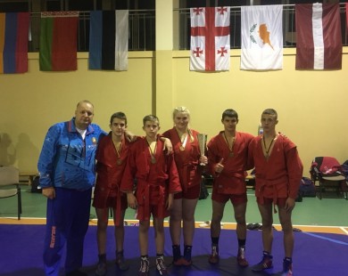 Пять медалей завоевали бобруйские самбисты на Международном турнире в  Вильнюсе