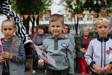 В Бобруйске прошел праздник «В школу – с Белой Русью», приуроченный к началу учебного года