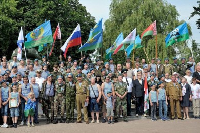 Элита Вооруженных Сил: десантное братство Бобруйска отметило 92 годовщину со дня образования