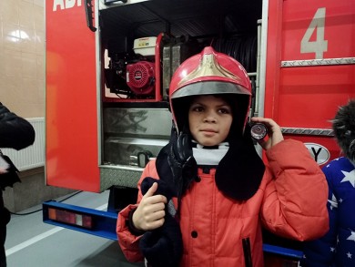 Жизнь спасателей изнутри. Ребята из детского дома посетили самую красивую пожарную часть города Бобруйска