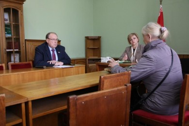 Совместные приемы граждан провели депутаты в Бобруйске
