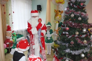 Волшебство и праздник подарили взрослые ребятам из детского дома Бобруйска