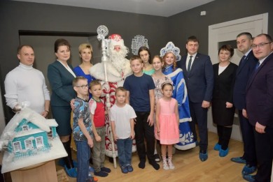 Детские дома семейного типа Луцкиных и Карахановой-Петрушко посетили высокие гости