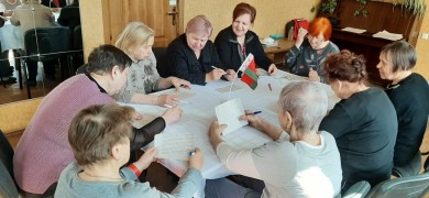 Для граждан пожилого возраста провели викторину «День Конституции Республики Беларусь»