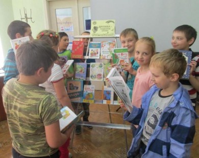 Летний марафон чтения «Детство с книгой» проходит в библиотеках Бобруйска