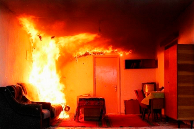 Пожар в квартире. Энциклопедия безопасности (видео)