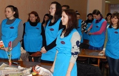 Молодые швеи и конструкторы в Ленинском районе Бобруйска прошли «боевое крещение»