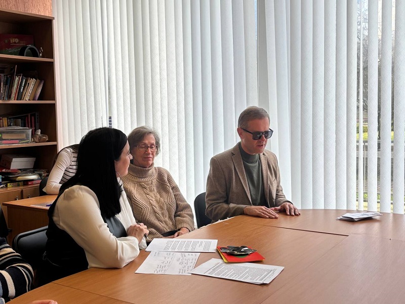 18.11.2015 в отделении социальной реабилитации, абилитации инвалидов центра социального обслуживания населения Ленинского района г. Бобруйска состоялась третья встреча участников социального проекта «Клуб саморазвития «Преображение» на тему «Код уникальности».