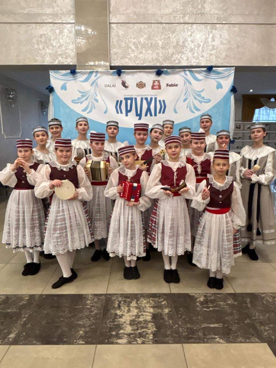 Образцовый хореографический ансамбль "Карагод" УК «Центр досуга и творчества г. Бобруйска» принял участие в конкурсе народного танца "Рухі", который прошел в Минске. 