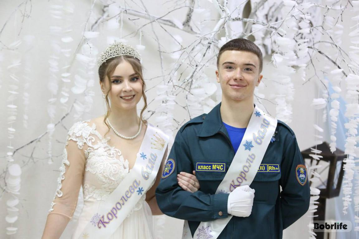 Чудесные мгновения. Городской новогодний бал для талантливых учащихся прошел в Бобруйске