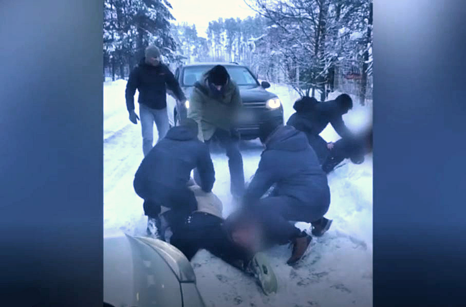 Еще шестеро «работников». Задержаны перевозчик и курьеры наркомагазина