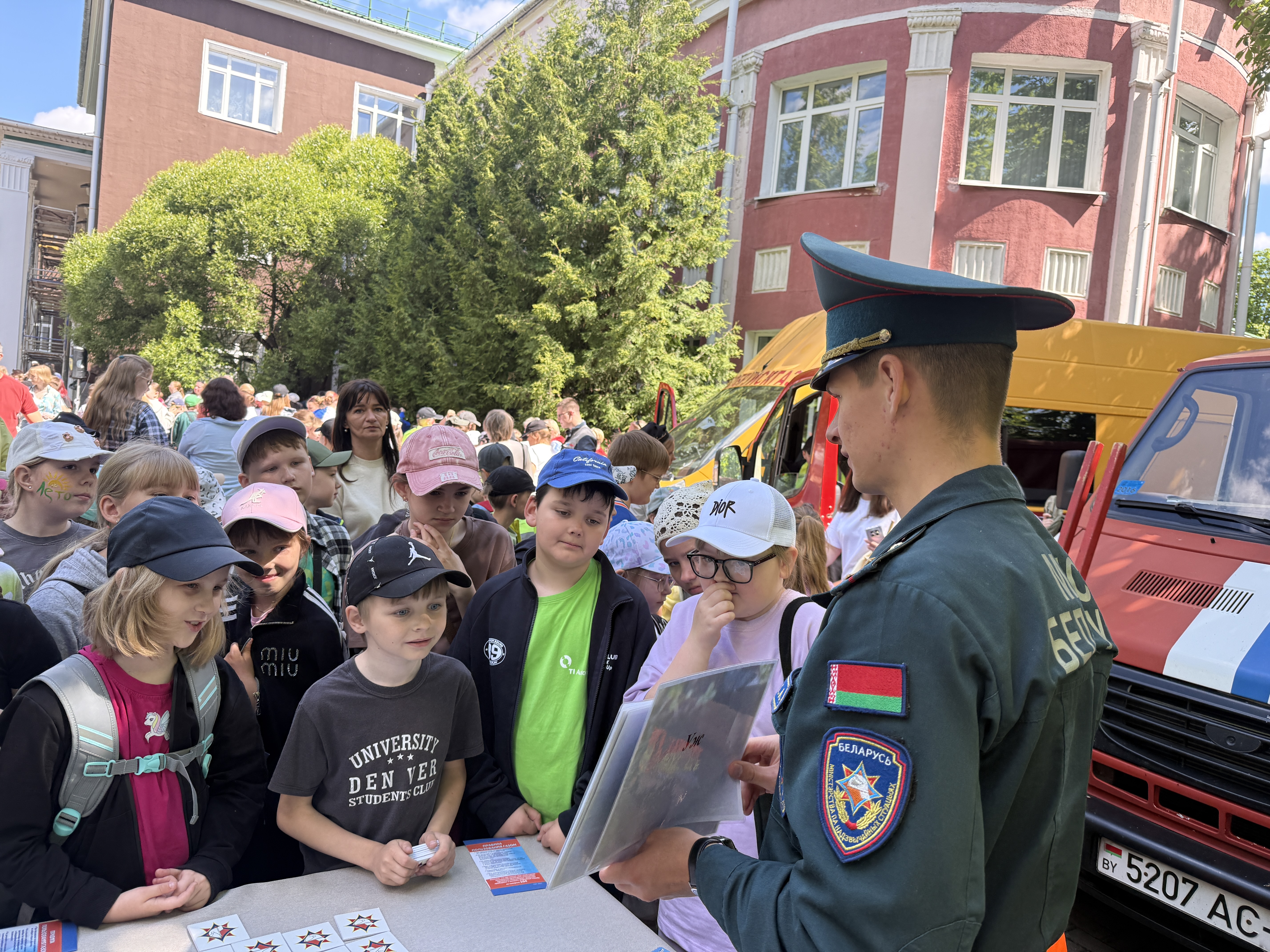 Уберечь детей от беды: безопасность в летние каникулы