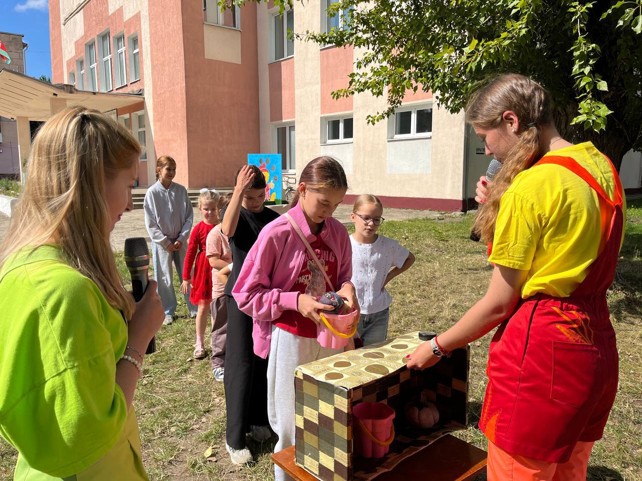 «Провожаем лето ярко и весело!»