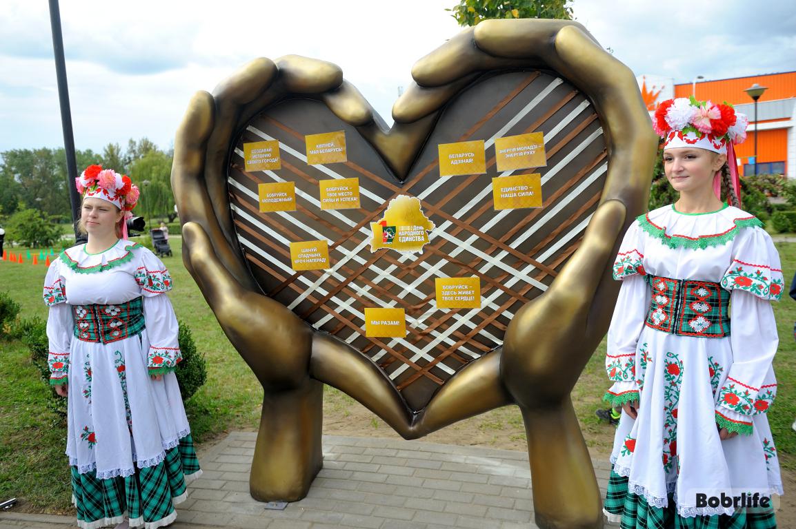 Трепетный подарок любимому городу. Молодёжный парк обновился благодаря гражданским инициативам